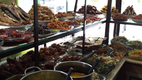 tempat wisata kuliner di bali