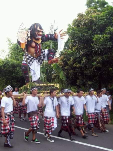 Tradisi Unik di Bali